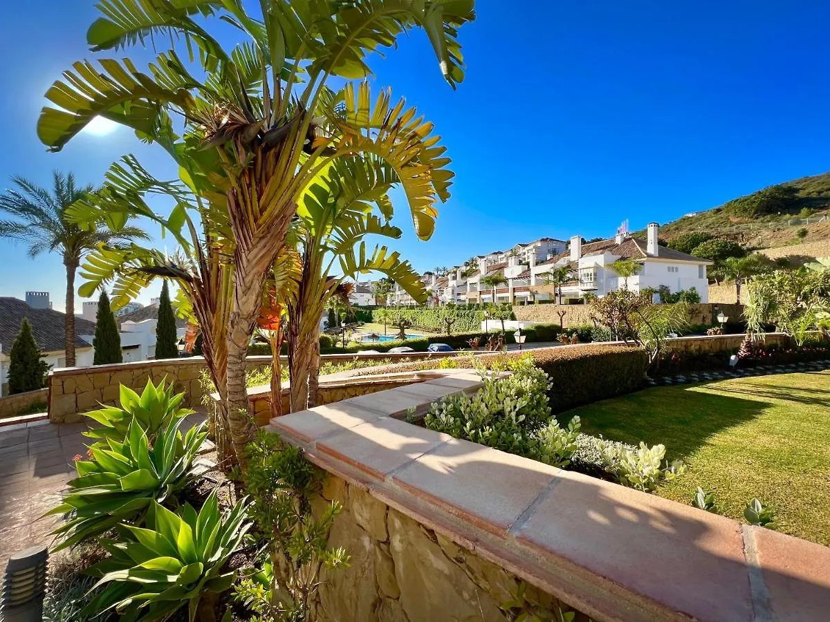 Chic Town House With Mountain Views - La Cala Golf Apartment Mijas