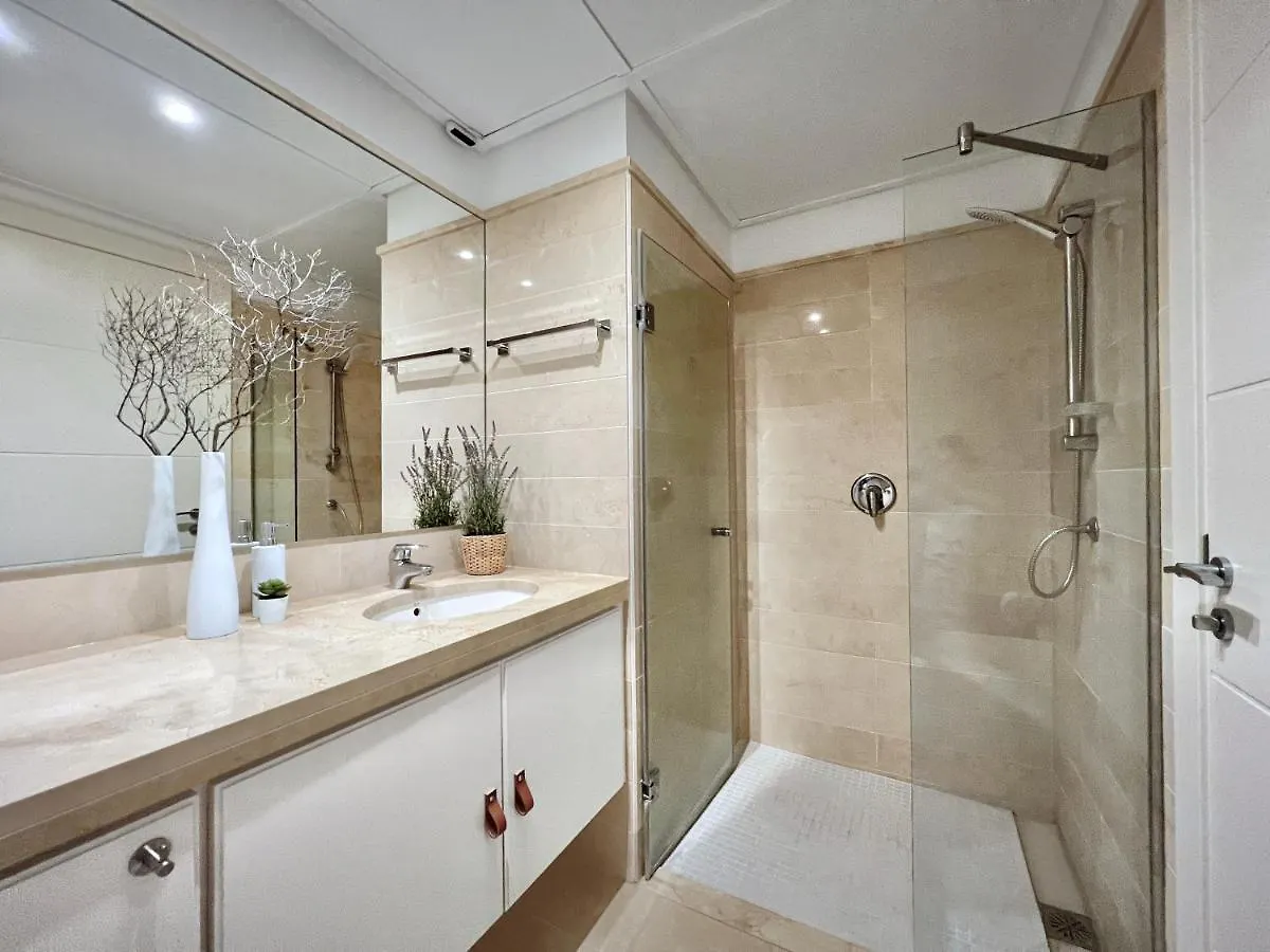 Chic Town House With Mountain Views - La Cala Golf Apartment Mijas